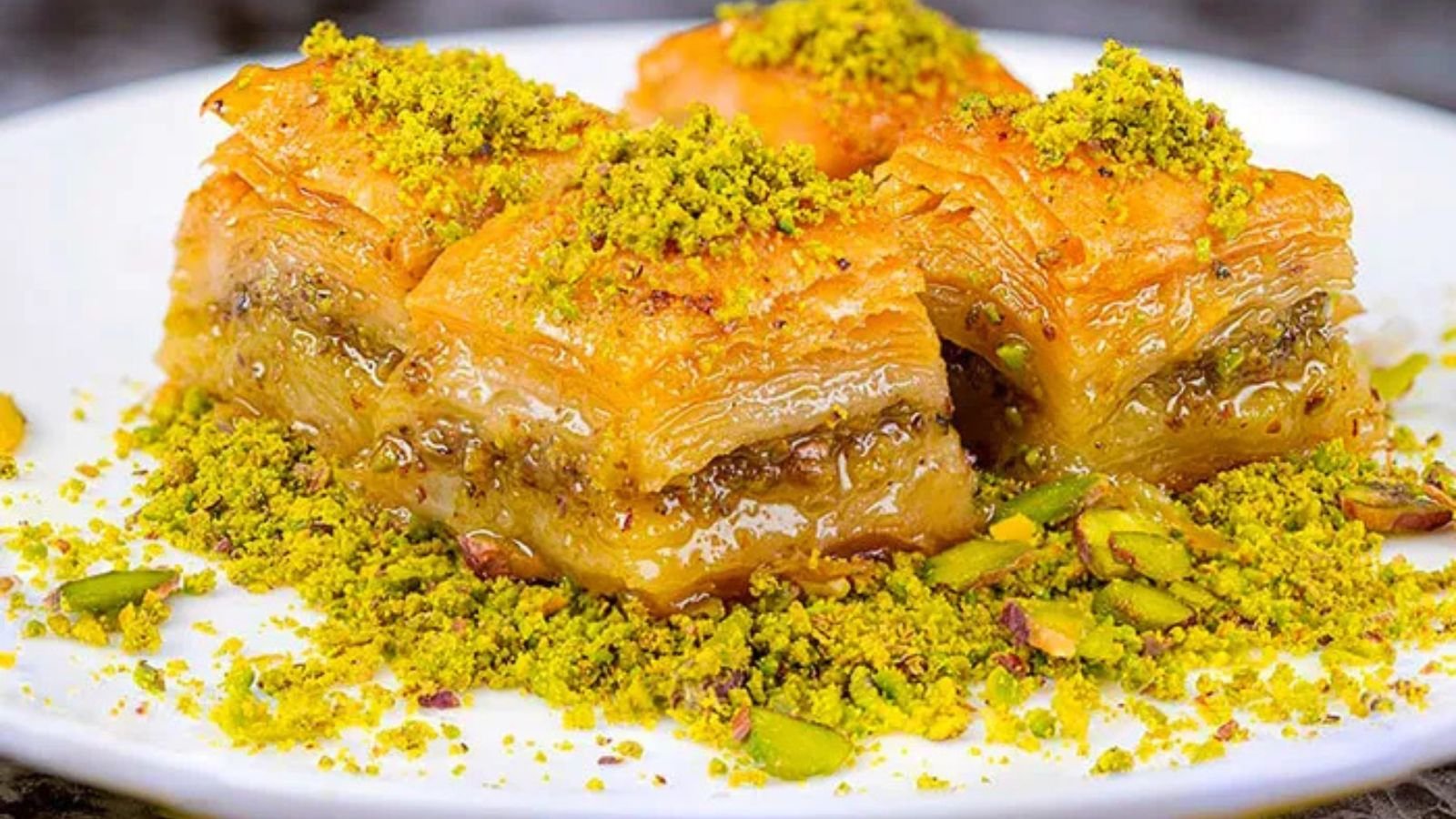 Best Moroccan Desserts and Sweets You Must Try