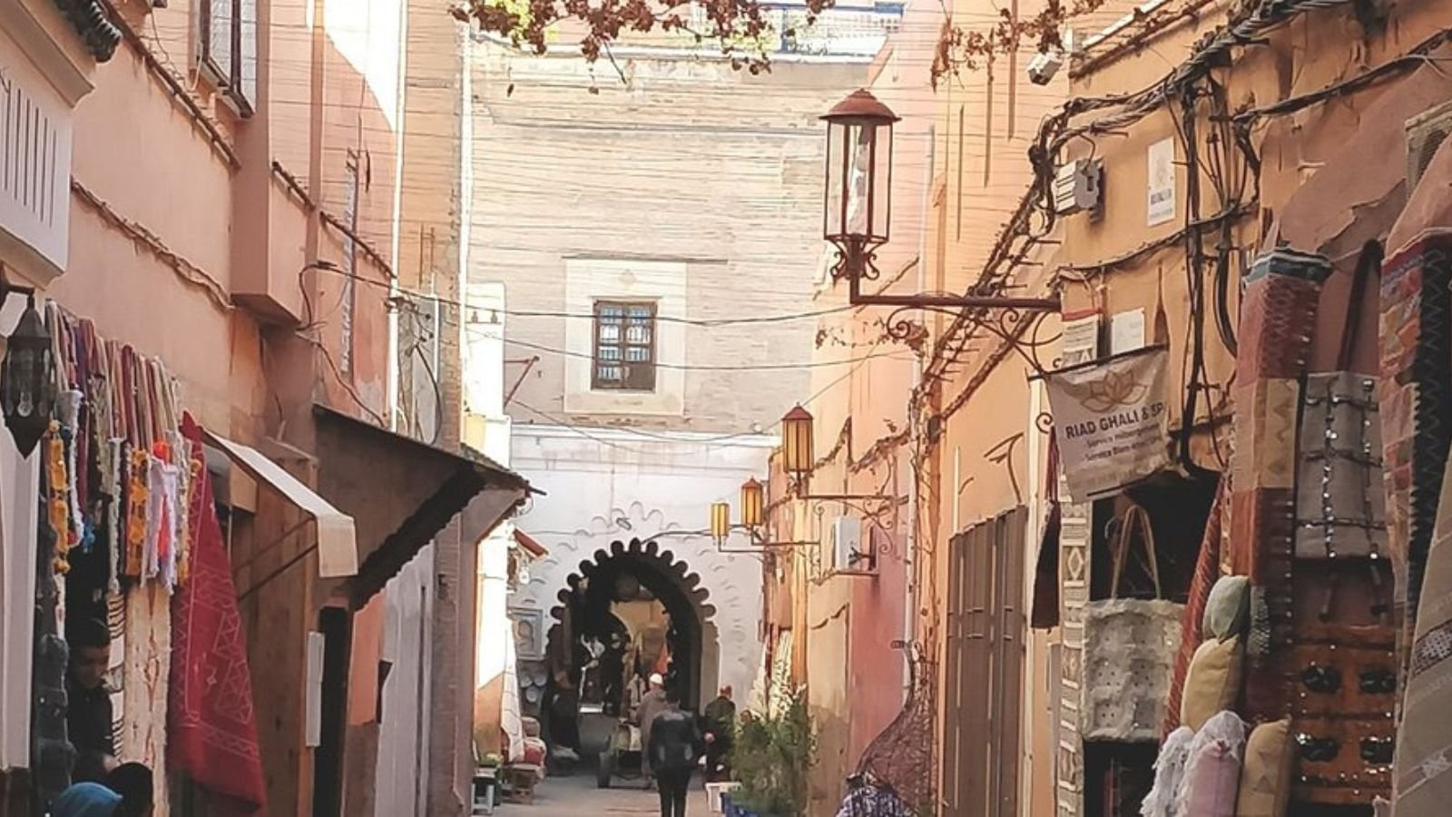 Finding Authentic Moroccan Food Near Me Within 400m